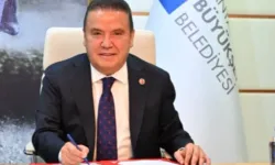 Antalya Büyükşehir Belediye Başkanı Muhittin Böcek görevden uzaklaştırıldı!