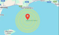 Marmara bölgesi 5.3 depremle sallandı... İstanbul'de büyük panik yaşandı