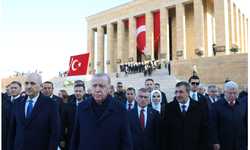 Atatürk Anıtkabir'de anıldı... Atatürk ölmedi her zaman yaşayacak!...