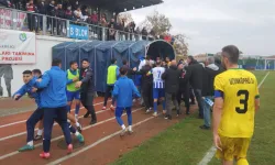 Ergene Velimeşespor ile Uzunköprüspor maçında gazeteciye ve futbolculara saldırı!