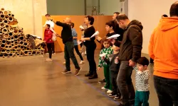 Kocaeli'de kâğıt uçaklar geleceğin hayallerine havalandı