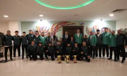 Konya Karatay Belediyespor'dan Başkan Kılca'ya çifte gurur ziyareti