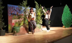 Ankara Keçiören'de ücretsiz tiyatro gösterimleri yoğun ilgi görüyor