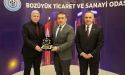 Bilecik Bozüyük'te vergi rekortmenlerine onurlandırıldı