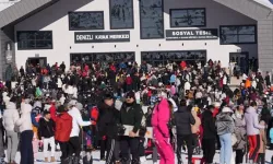 Denizli'de kayak merkezi ve teleferik hafta sonu doldu taştı