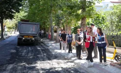 İstanbul Bakırköy'ün yolları yenileniyor, altyapısı güçleniyor