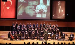 İzmir'de Atatürk, AASSM'de hasretle anıldı