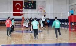 Karatay'da birimler arası voleybol turnuvası başladı