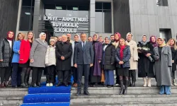 Kayseri protokolü karne heyecanına ortak oldu