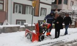 Mustafa Palancıoğlu karlı havada sahaya indi