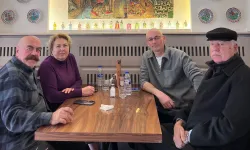 Nevim Suvar'a meslektaşlarından tam destek