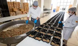 İzmir'de bereket hem sofralara, hem meydanlara yayılacak