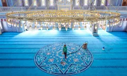 Mersin'de Ramazan öncesi yoğun temizlik mesaisi