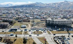 Havaalanı Kavşağı'na yeni cadde