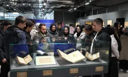 Kocaelili gençler, 'Mukaddes Emanetlere' sahip çıkıyor