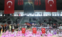 İnegöl'de 23 Nisan Ulusal Egemenlik ve Çocuk Bayramı coşkuyla kutlandı