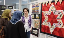 Kocaeli İzmit'te Dünya Sanat Günü'ne özel Kırkyama söyleşisi 