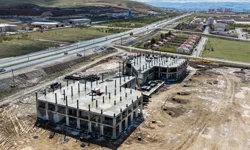 Van otobüs terminaline kavuşuyor