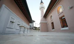 4 asırlık cami ibadete açıldı
