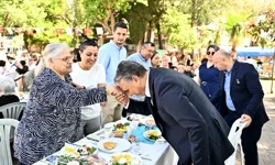 Antalya'da 'Vatan sağ olsun' diyen anneler unutulmadı
