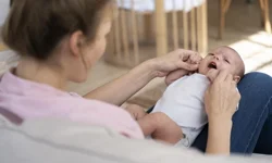 Doğum izni 24 haftaya çıktı, sosyal yardımlar genişledi! Yeni yasa yürürlükte