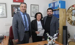 Kocaeli İzmit'te kadın muhtarlara Anneler Günü ziyareti
