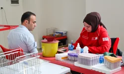 Konya Selçuklu'nun Kızılay'a desteği sürüyor