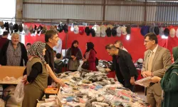 Kütahya'da Başkan Kahveci'den Bayram Pazarı'na ziyaret