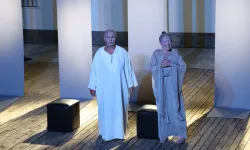 Bursa Nilüfer'de Kadın Oyunları Festivali 'Şairler Mezarlığı' ile sona erdi