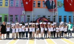Bursa Osmangazi'de 400 öğrenciye ücretsiz tenis eğitimi