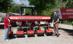 Denizli'de Bozkurtlu üreticilere çapa makinesi desteği