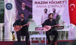 İzmir Karabağlar'da Nazım Hikmet'in dizeleri yankılandı