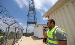 İzmir'in kritik haberleşme altyapısına güneş enerjili güvence