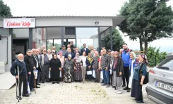 Trabzon'da huzurevi sakinlerine anlamlı ziyaret