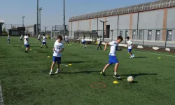 Balıkesir'de Yaz Spor Okulları çocukları ve gençleri buluşturuyor