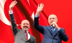 Ahmet Çolakbayrakdar, AK Parti'nin 25'inci yaşını kutladı
