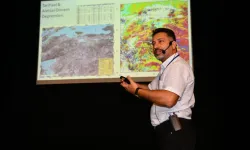 Balıkesir'de deprem paneli! Uzmanlar riskleri ve önlemleri anlattı