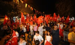 İzmir Efes Selçuk'ta Zafer Bayramı coşkusu