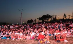Kocaeli'de yaz akşamları 'Çık Dışarıya Oynayalım' ile renklendi