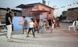 Mersin'de çocuklar geleneksel oyunlarla buluştu