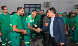 Bursa'da günün ilk ışıkları Osmangazi'nin emekçilerini aydınlattı