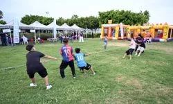 Mersin'de çocuklar şenlikte buluştu