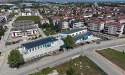 Sakarya Arifiye'de Gençlik Merkezi ve Yüzme Havuzu tanıtıldı
