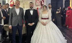 Ağrı protokolü düğünde buluştu... Aydın ailesinin mutlu günü