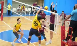 Bursa Yenişehirli voleybolcular filede 2'de 2 yaptı
