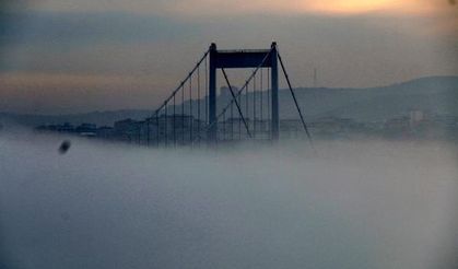 İstanbul'da sisten göz gözü göremez hale geldi... İşte sis fotoğrafları