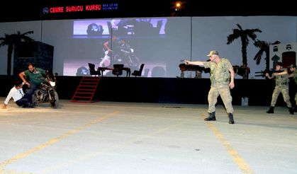 Bağcılar’da “15 Temmuz Kahramanları” gösterisi