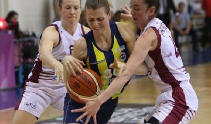 Aziz Yıldırım'dan yumruklu saldırı...