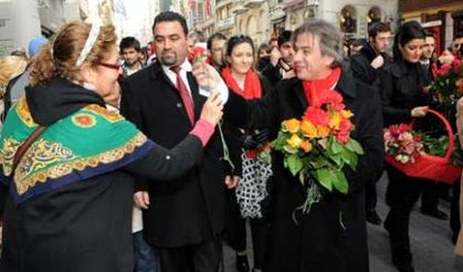 Beyoğlu Belediyesi'nden sevgililere özel konser