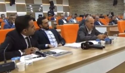 AKP ile MHP'li Meclis üyelerinden ; "Sizin gibi ittifak düşman başına" uyarısı!